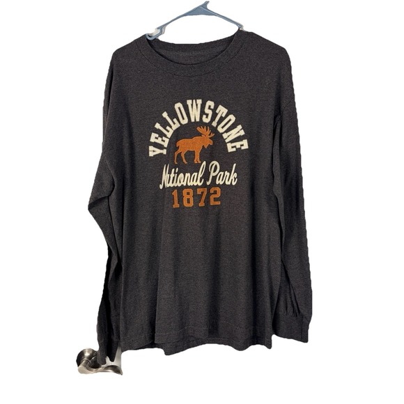 National Geographic Other - Yellowstone National Park Long Sleeve Tee Size XL